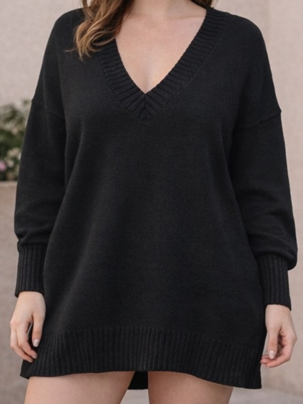 Women’s Plus Size V Neck Oversized Black Sweater Dress Size 4X